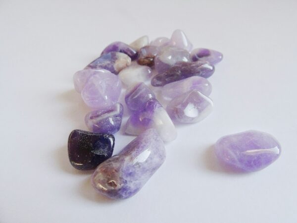 Amethyst, purple gemstones